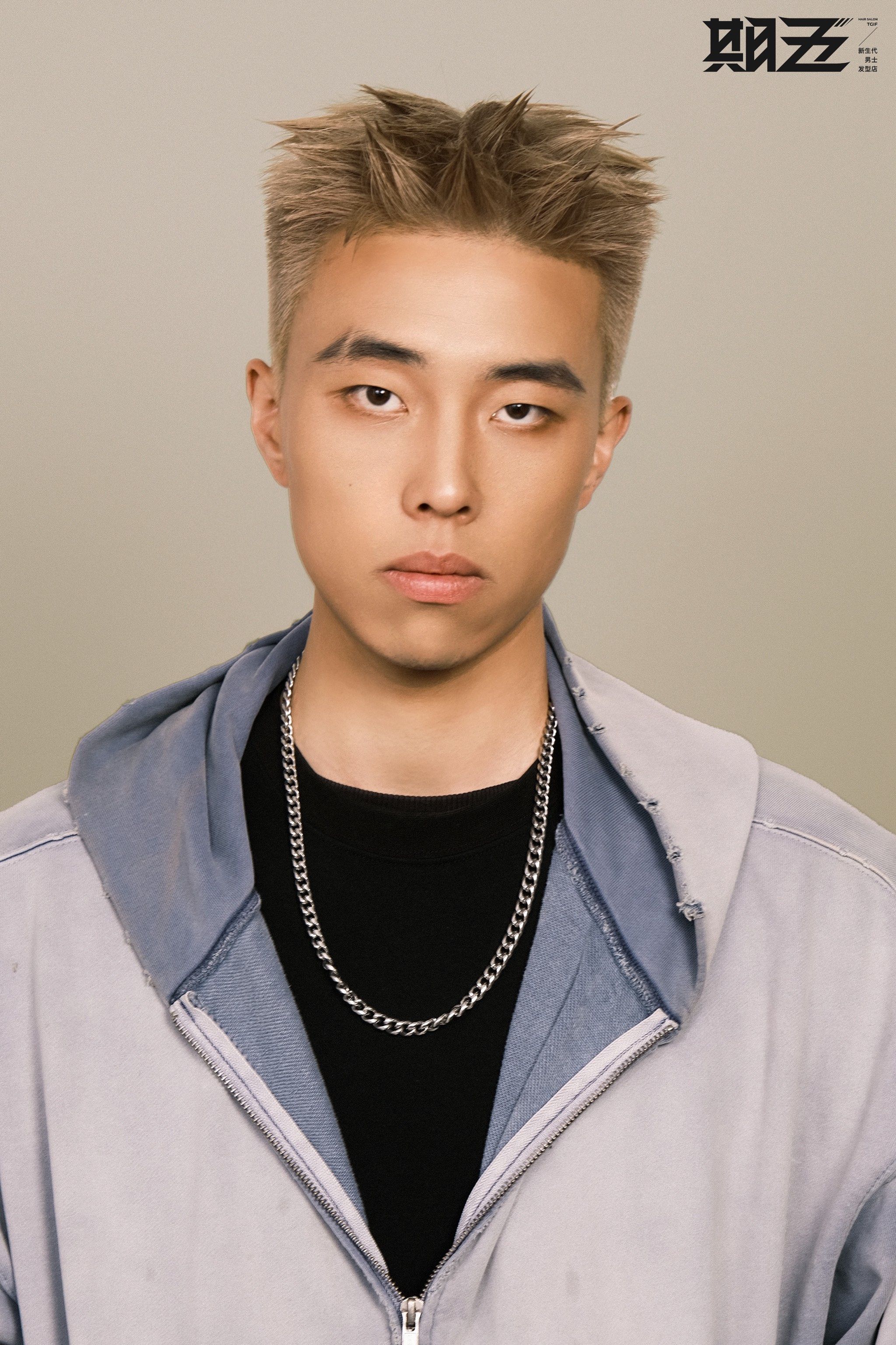 适合脸型:椭圆脸,钻石脸,长形脸,瓜子脸,園形脸,方形脸,前刺打理方法