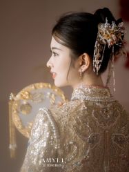 -艾米丽婚纱礼服