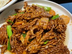 爆炒腰花-闫府私房菜·百年鲁菜(恒隆店)