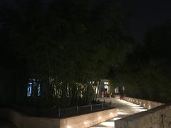 -WOLFGANG PUCK KITCHEN & BAR(迪士尼小镇店)