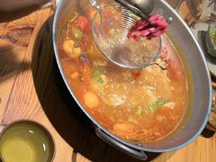 -老凯俚酸汤鱼(鸿通城店)