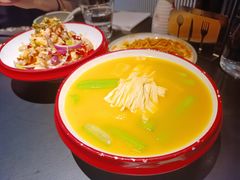 -麻六记(凤凰汇店)