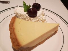 芝士蛋糕-Wolfgang’s Steakhouse 沃夫冈牛排馆(上海白玉兰广场店)