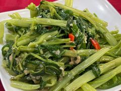 -先鲜鲫鱼粥