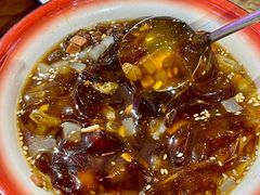 -爆炸头阿姨小四川正宗川味小吃(无任何分店)