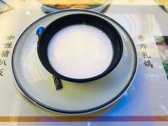 港式双皮奶-香港新记茶餐厅(湖墅南路店)