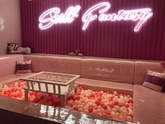 -范特西FANTASY量贩式KTV(民主广场店)