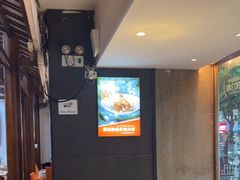 -阿瓦山寨·湘菜现炒·剁椒鱼头王(咸阳总店)