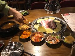 -·缸桶屋·韩式牛肋条自助烤肉(西湖D11店)
