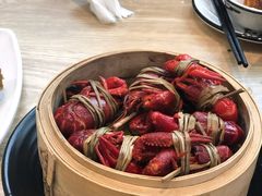 清蒸水果酵素小龙虾-小鳌陪你小排档·四季小龙虾·田鸡·宵夜(中央第五街店)