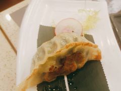 生煎韭菜饺-点都德(盘福楼店)