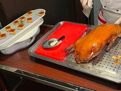 精品烤鸭-悦江(梅奔中心店)