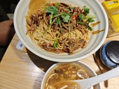 -长乐川式面馆·现炒浇头(石门二路店)
