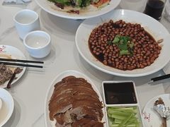 -梅利汴京烤鸭•开封豫菜地标店(铁北街店)
