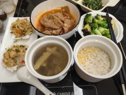 -东方爱堡国际月子会所·产后康复(兴化店)