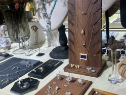 -HeyJewel全球独立设计师原创首饰集合店