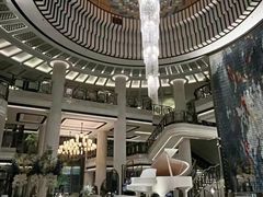 -浅深(世茂滨江精品店)