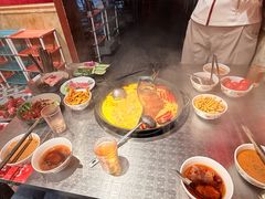 -朱光玉火锅馆(龙阳广场店)