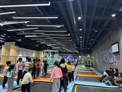 -反弹蹦床公园·亲子乐园·团建·派对(巴南万达店)