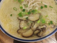 -二孃鸡爪爪(东郊记忆店)