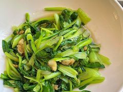 -鱼鲜饭香·招牌汽锅剁椒鱼头王