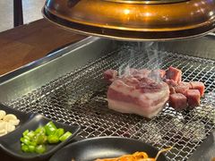 -肉甲韩国木炭烤肉(新壹街1店)