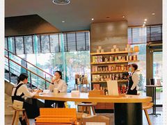 大堂-星巴克(深圳新沙天虹店)