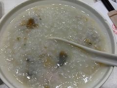 皮蛋瘦肉粥-咬不得高祖生煎·简餐(天城商业中心店)