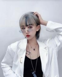 -宫铭烫发染发接发店