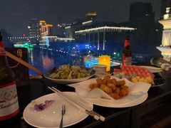 -Tipsy Bar•屋顶露台酒吧&水烟吧