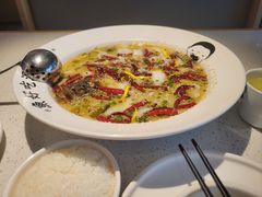 -江渔儿酸菜鱼(东厦一百店)