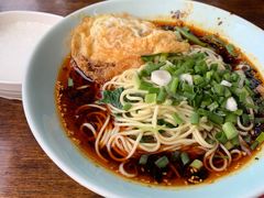 -忆碗面(华新街店)