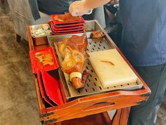 -羲和雅苑•北京烤鸭(平安国际金融中心店)