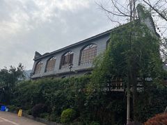 -楠柏弯休闲山庄(梨花溪店)
