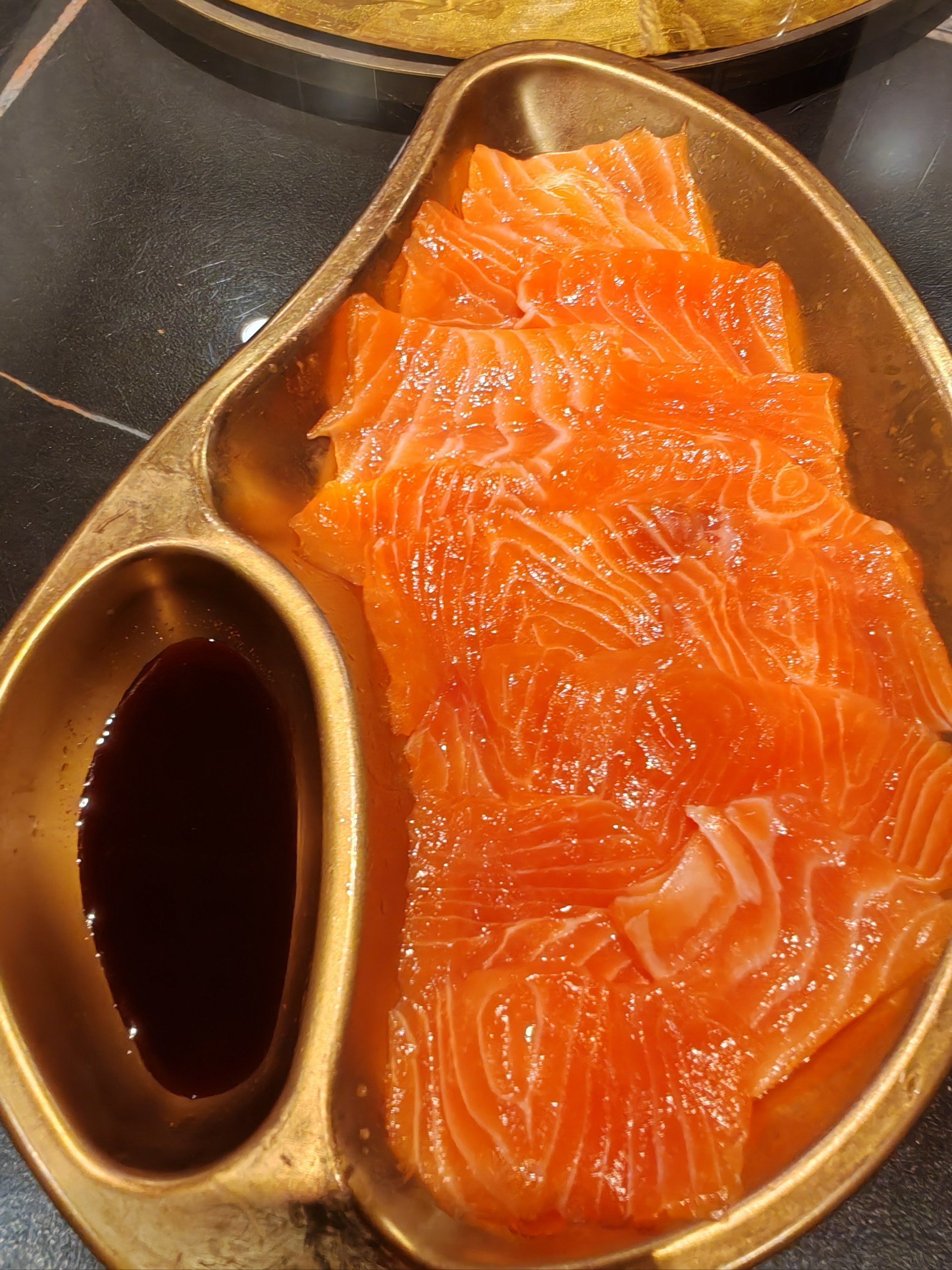 切三文鱼的小技巧