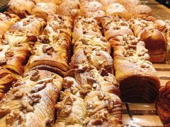 -Dough&Joe团憩(瑞虹天地月亮湾店)