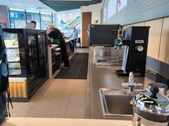 -星巴克臻选(郑州中原万达店)