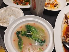 -艳阳天民俗村(公园路店)
