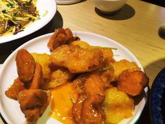 -关东小磨东北菜(上海长风大悦城店)