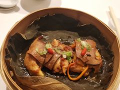 荷叶牛肝菌蒸清远鸡-宝丽轩中餐厅BAOLIXUAN