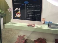 -上海漕河泾万丽酒店