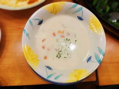 奶油海鲜浓汤-萨莉亚意式餐厅(南京环亚凯瑟琳广场店)