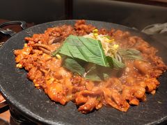 铁板章鱼五花肉-春熙台韩国料理·章鱼肥牛(西丽店)
