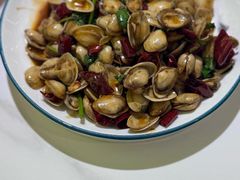 -嗨辣小聚·盘锦河蟹·海鲜烧烤龙虾(盘锦十年好店)