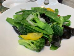 -大树餐厅(红旗街万达店)