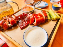 东方烤乳猪-小白的·非遗东方烤乳猪·海南菜连锁餐厅(椰梦长廊外贸路店)