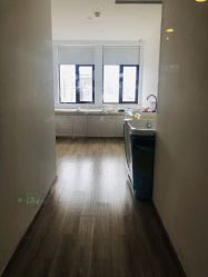 -海豚湾高端月子会所(黄浦店)