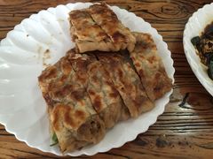 -溢心园香河肉饼总店