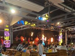 -渔家火锅·海鲜自助餐·演艺(亚龙湾天域酒店)