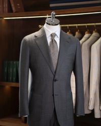 -优刻西服西装定制(金轮国际广场店)